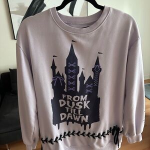 LISTEN FLAVOR Dreamy Castle Lace-Up Pullover